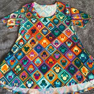 Disney LLR Classic T with multicolored Minnie patchwork pattern